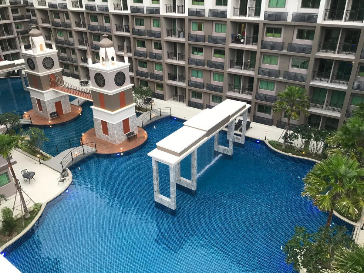 Arcadia Beach Continental Pattaya Exterior photo
